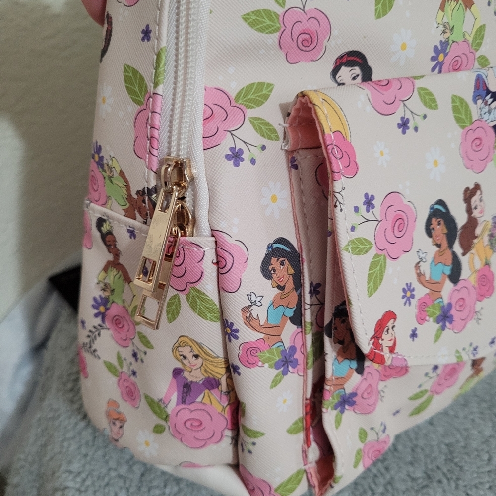 Princess mini backpack - Picture 4 of 6